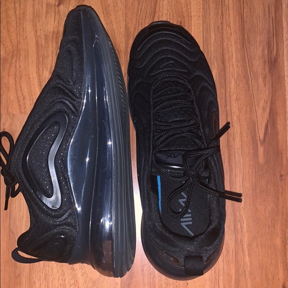 Air Max 720’s Black *no box* - Picture 1 of 3